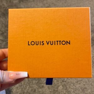 Louis Vuitton wallet box/dust bag